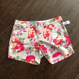 Old Navy 5” Floral Shorts